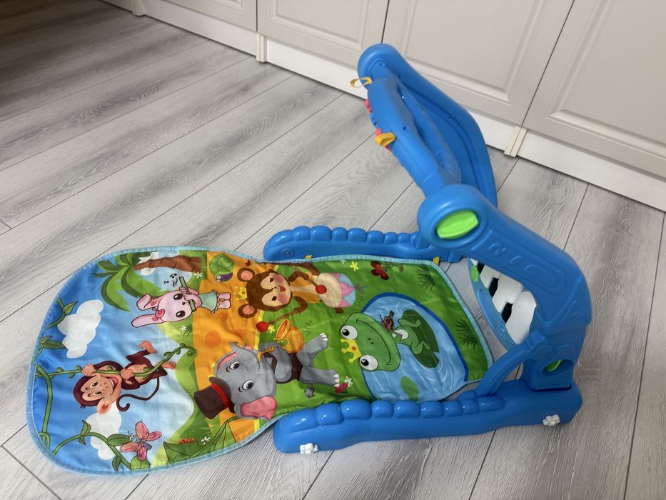 Продам детский развивающий коврик