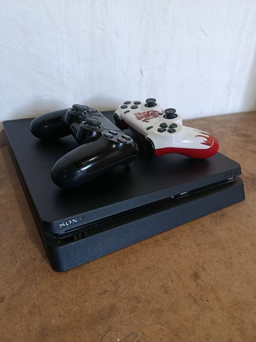 Playstation 4, 1 TB с гарантией