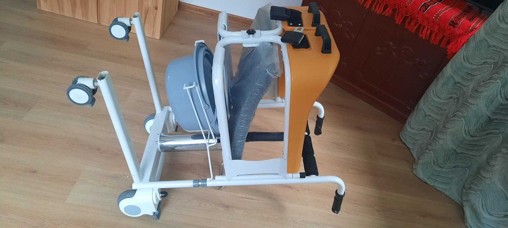 Scaun hidraulic transfer persoane varstnice sau cu handicat