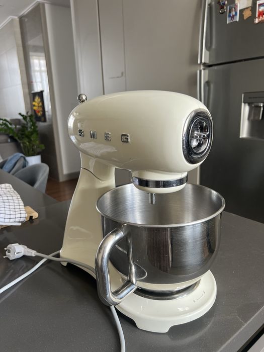 Миксер Smeg в отличном состоянии