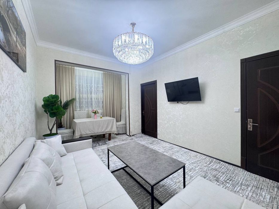 Арендага квартира болларга қизларга ойлага Чилонзор метро ijaraga kvar