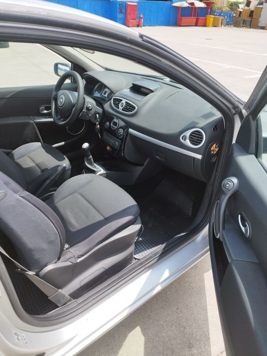 Renault Clio 1.6 16v recent adus