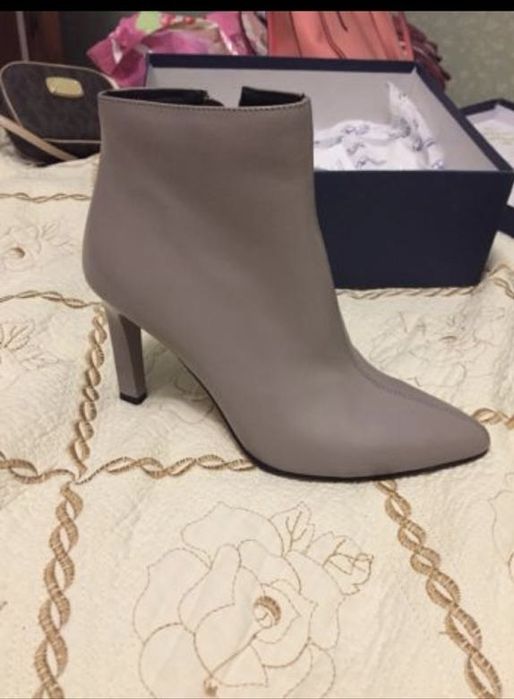 Продам новую кожаную обувь