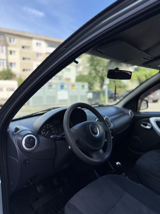 vand dacia sandero 1.4 benzina + gpl