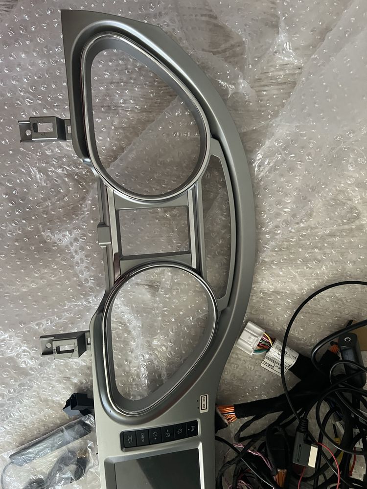 Carcasa si Navigatie audi Q7