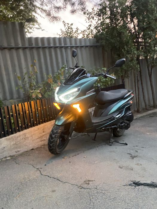 Продам мопед Maxi 170 кубов