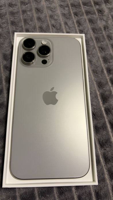 Iphone 16 pro max natural titanium