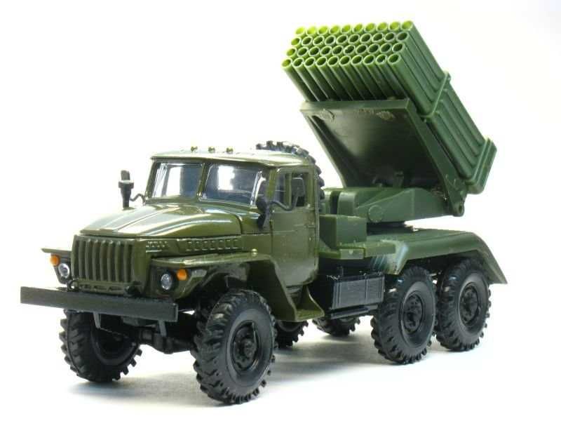 Сборная модель РСЗО «Град» (ICM, 1:72)