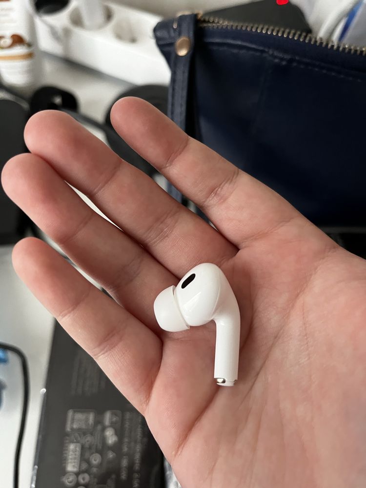 Apple airpods pro 2