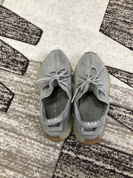 Adidas Yeezy marimea 41