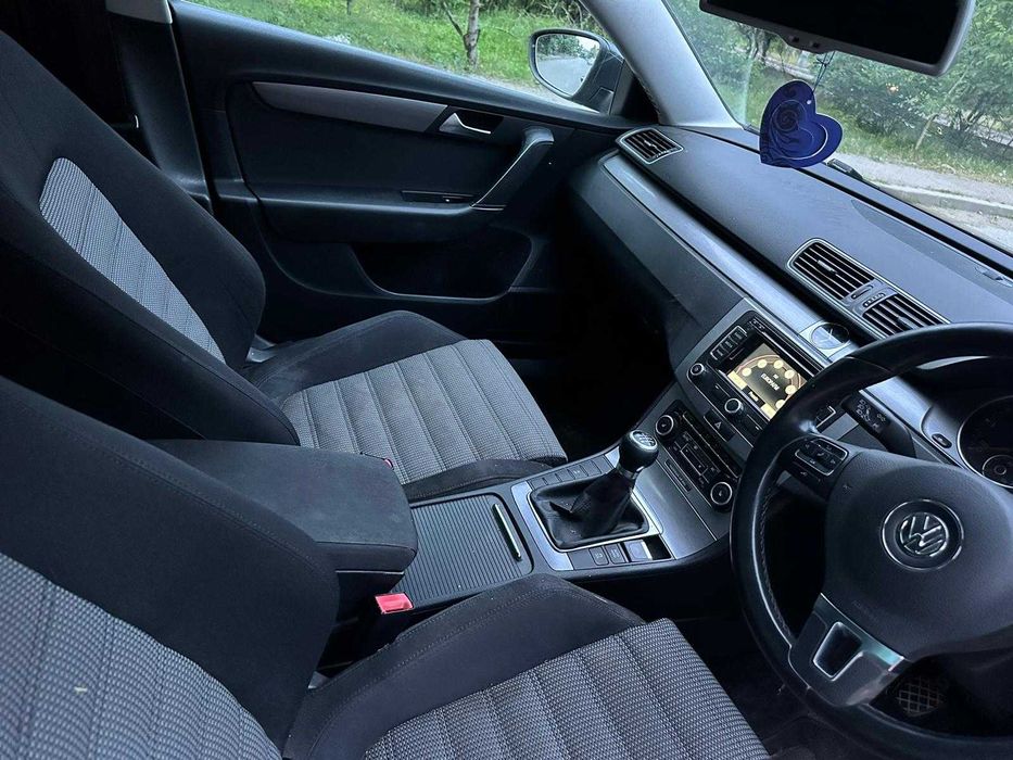 Dezmembrez VW PASSAT B7 -2.0 TDI BREAK model 2010-2014