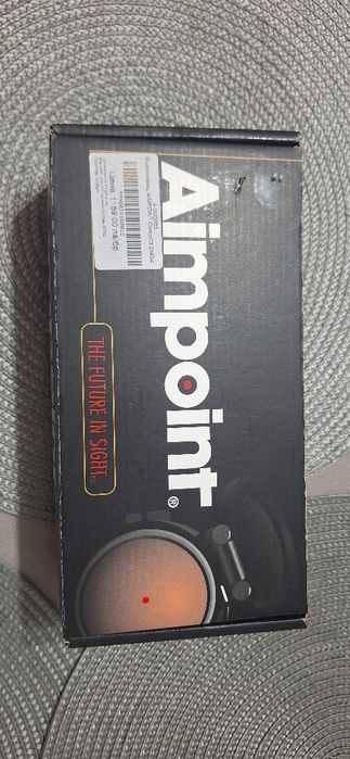 Продавам бързомер Aimpoint CompC3 2MOA