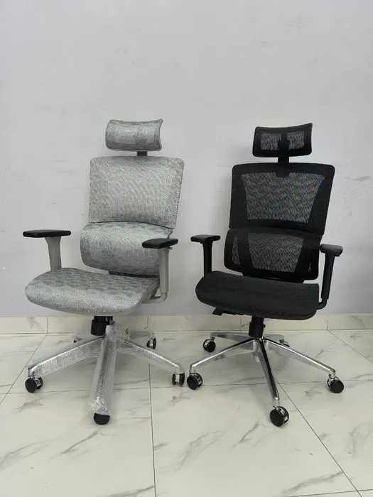 Кресло руководительское , Офисное кресло PENO grey PENO black