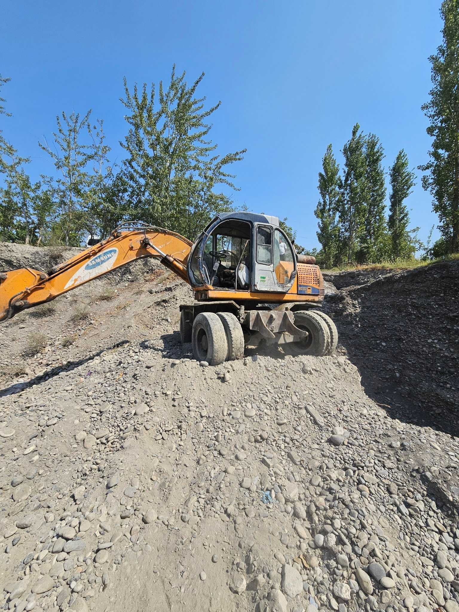 Самсунг 132 экскаватор