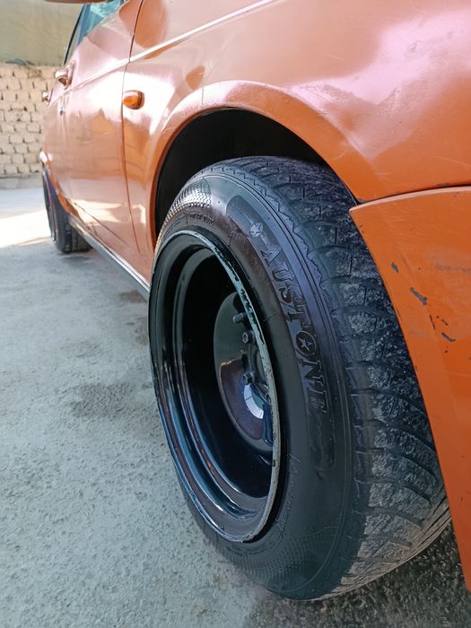 Lada. (Vaz 2170).  Priora sotiladi yoki barterga