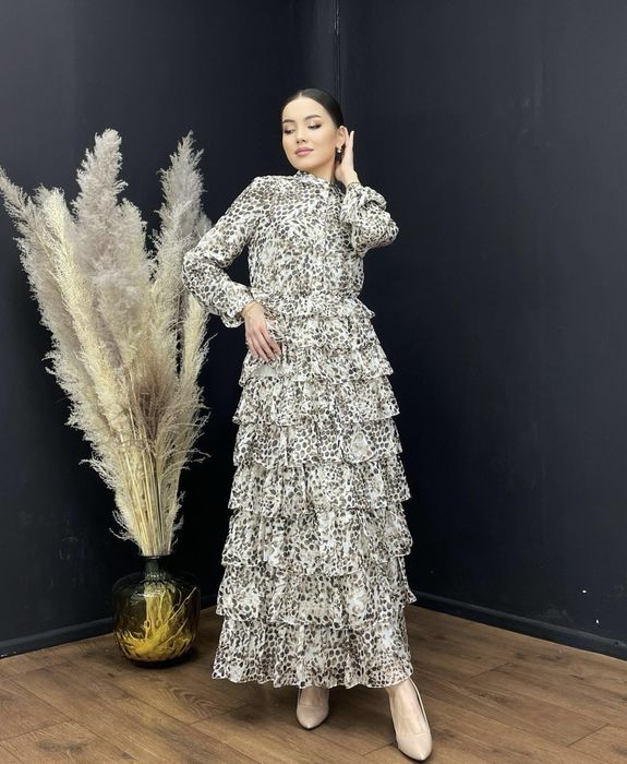 Платье женское красивое