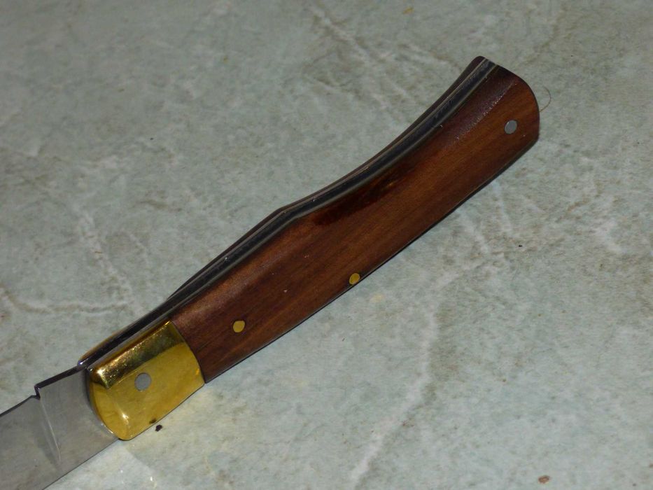 Briceag traditional maghiar Maskara lemn nuc negru Belencsák nou