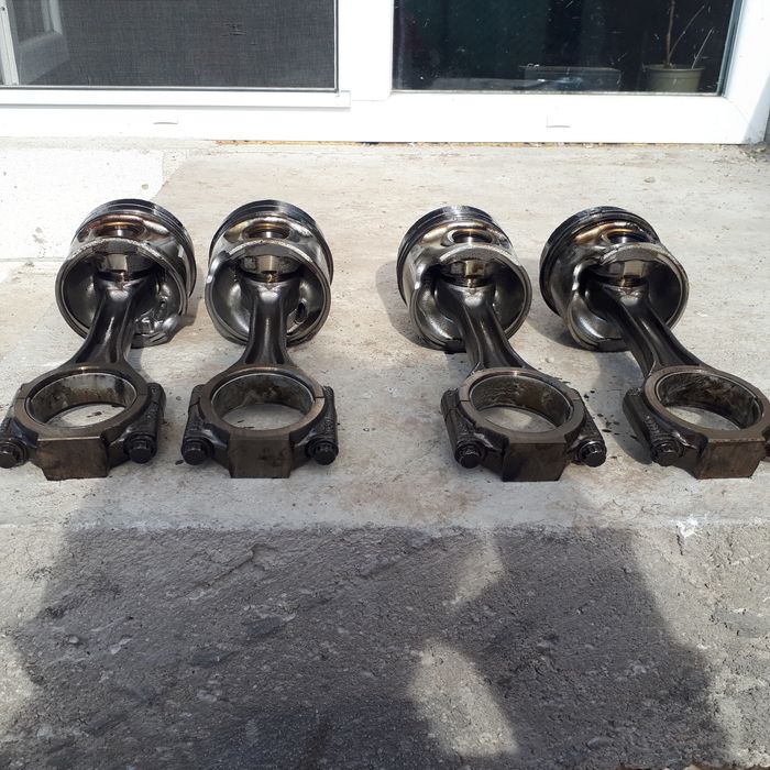 Pistoane cu biele vw