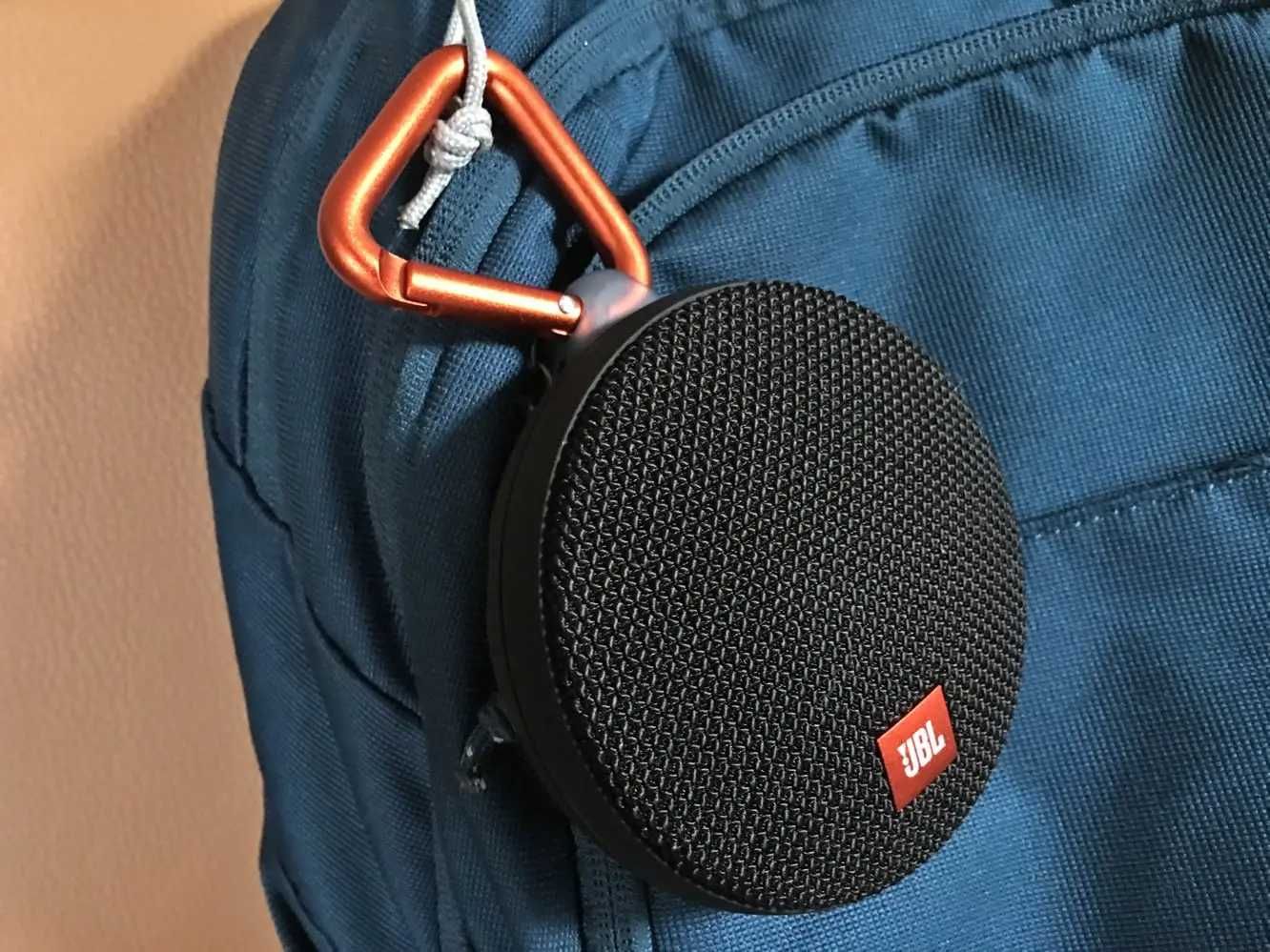 Bluetooth колонка JBL CLIP с защитой от воды для активного отдыха!