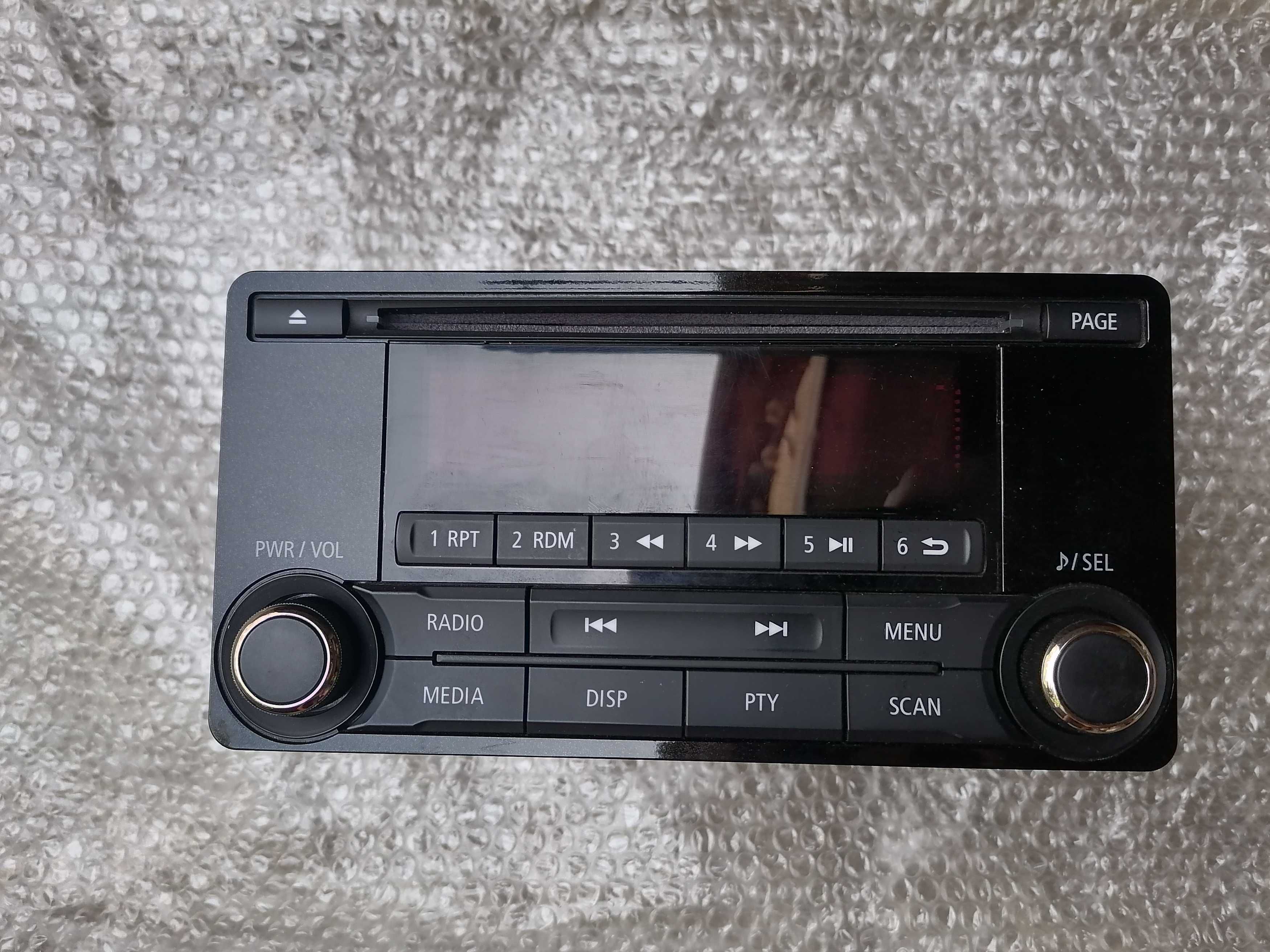 Радио - CD player за Mitsubishi Outlander 3