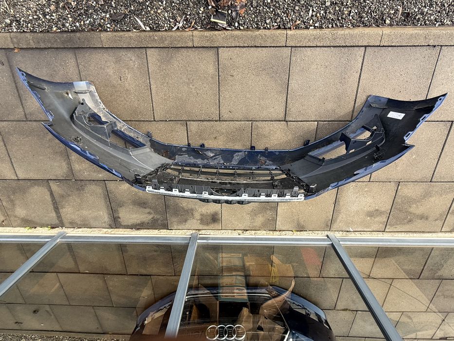 Vand bara fata Audi A4 B9 S-line non-facelift+grila cromata OEM