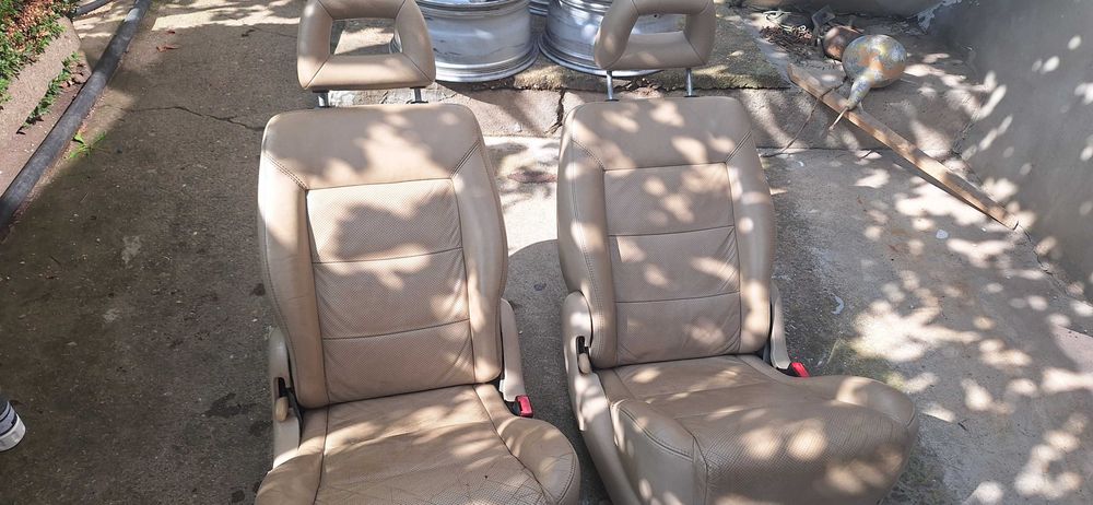 Седлалки за Ford Galaxy