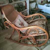 Кресло - качалка, бамбук,в отличном состоянии, срочно продам