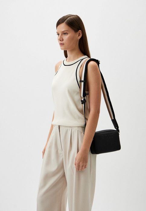 Hugo Boss оригинална чанта