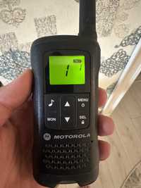 Комплект раций motorola TLKR T61