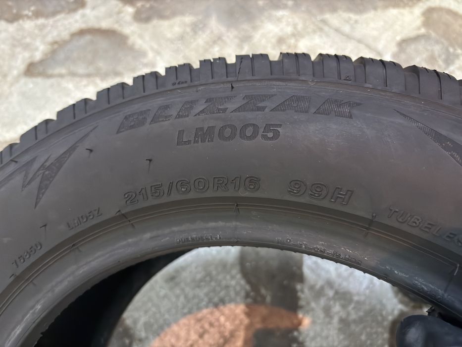 215/60R16 99H Bridgestone blizak DOT21