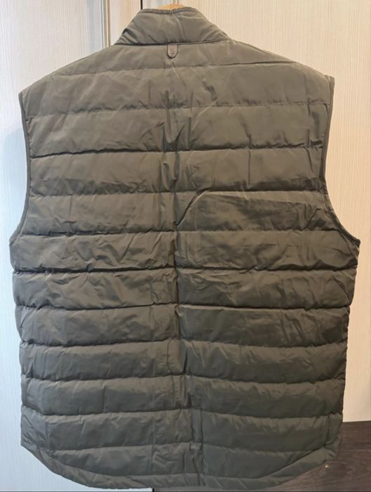 Vesta Massimo Dutti cu puf si pene verde