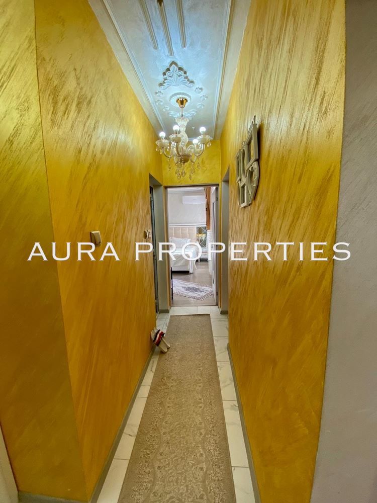 Продава се Тристаен апартамент в Разград, Васил Левски - 100 кв.м за 1326 €/кв.м - Снимка #4