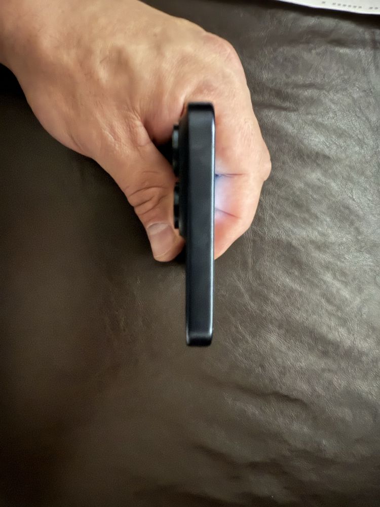 Iphone 15 pro max гаранция