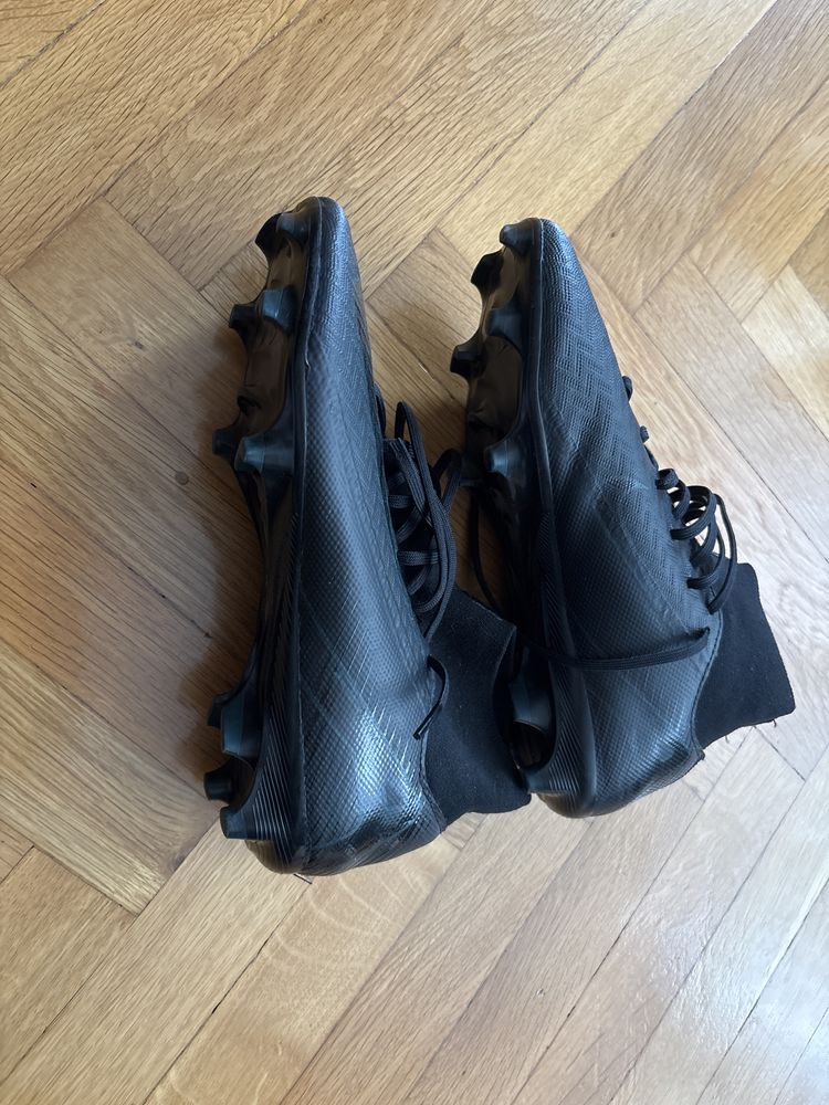 Бутонки Nike  отлично състояние