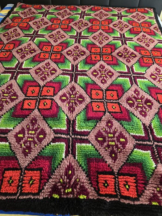 Продавам вълнени китеници