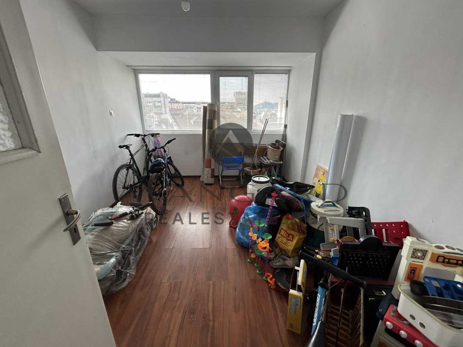 Продава се Тристаен апартамент в Пловдив, Център - 244 кв.м за 779 €/кв.м - Снимка #1