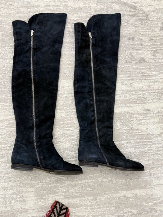 Продам женские ботфорты.