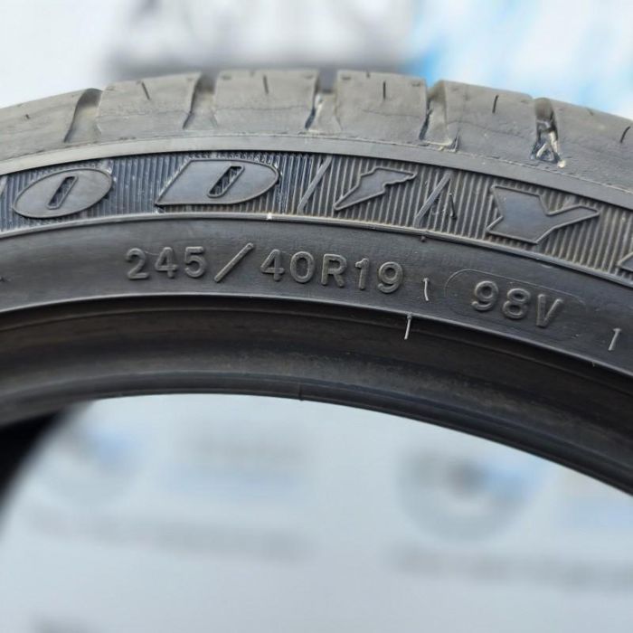 Anvelope Runflat M+S GoodYear 245/40/19R 98V DOT 2017