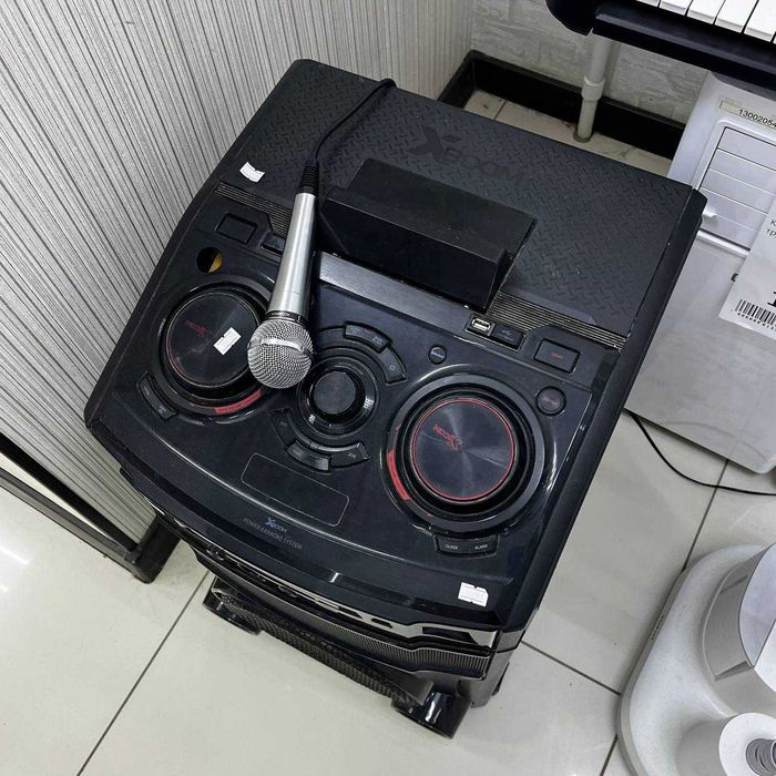 A21 Музыкальный центр LG OM7550K  / sk151155