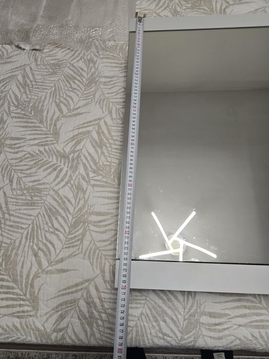 Шкаф за баня с огледало