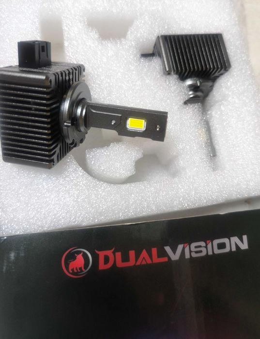 LED крушки за кола D1S/R