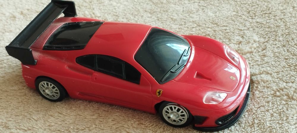 Детски мащабни коли Ferrari Mercedes Toyota Prado