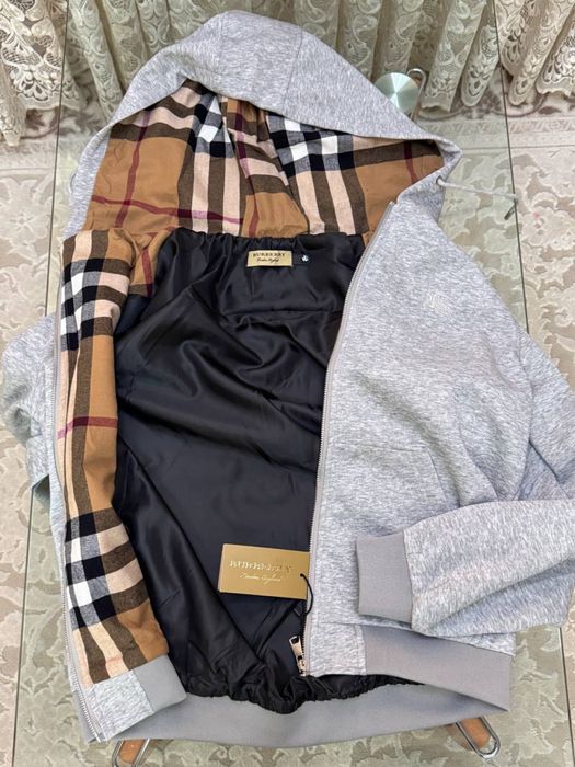 Зипка от Burberry