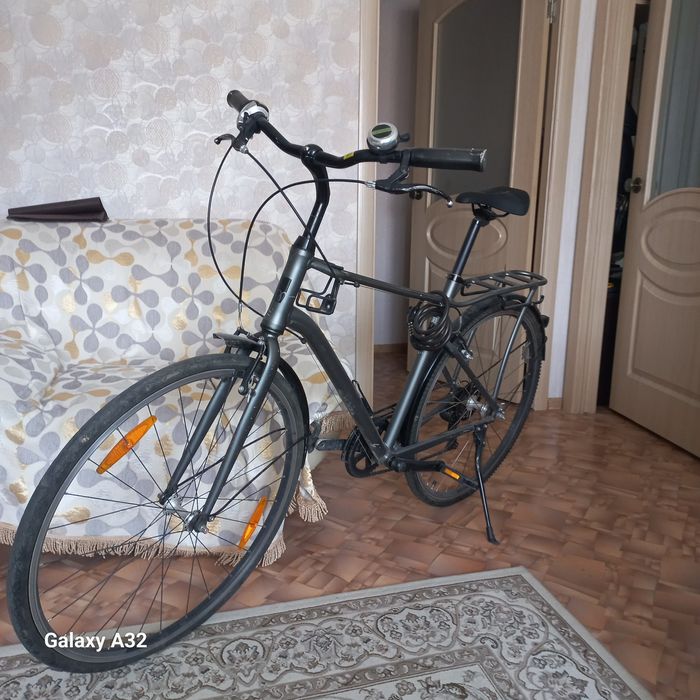 Велосипед Giant momentum рама L колёса 28" shimano