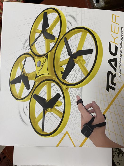 Mini drona cu lumini