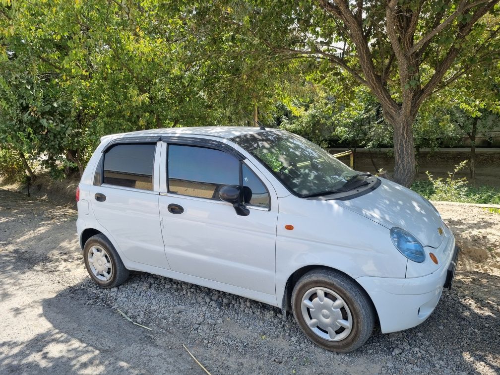 Matiz sotiladi hamm ishi qilingan