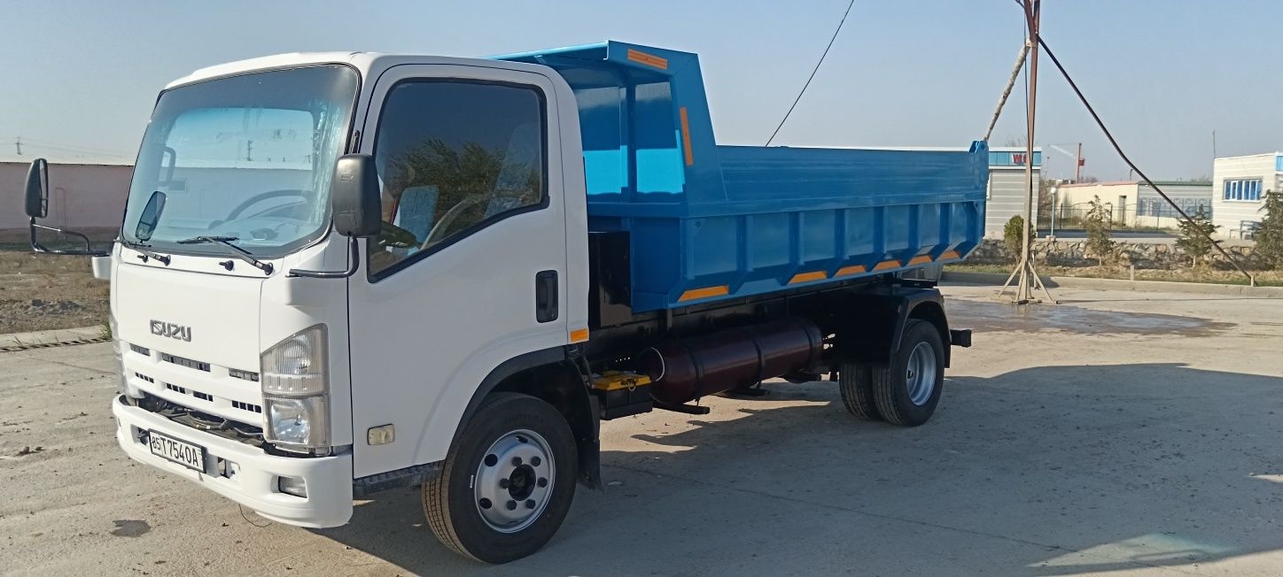 Isuzu samosval sotiladi