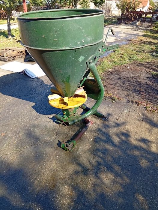 Тороразпръсквачка