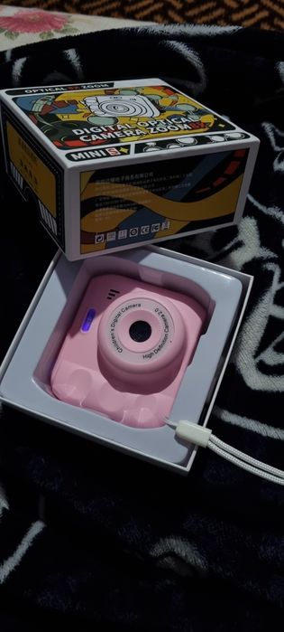 Children's digital camera