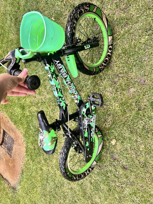 Vând Bicicleta pentru copii.